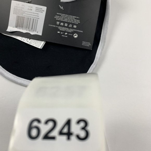 Nike Logo Futura Bib Booties 2Pcs Set 0-6 Month New Born Baby Black Cotton‎ 6243 - Picture 6 of 6